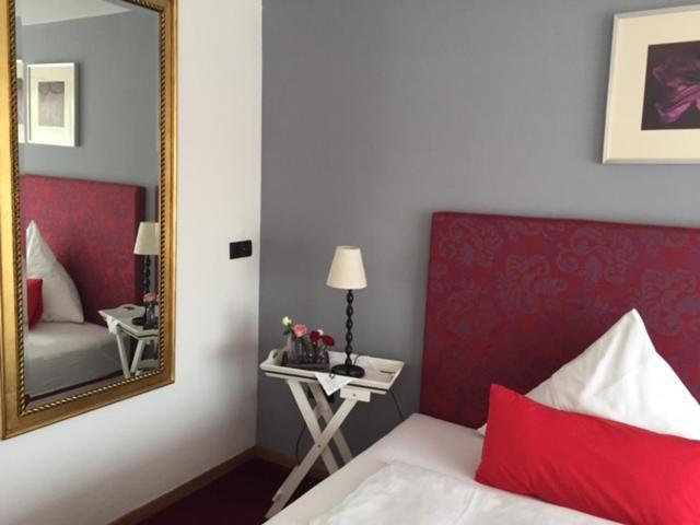 Hotel Heddernheimer Hof Frankfurt am Main Luaran gambar